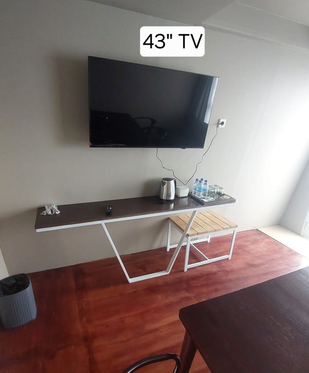 ASBUN Restaurant Interior
